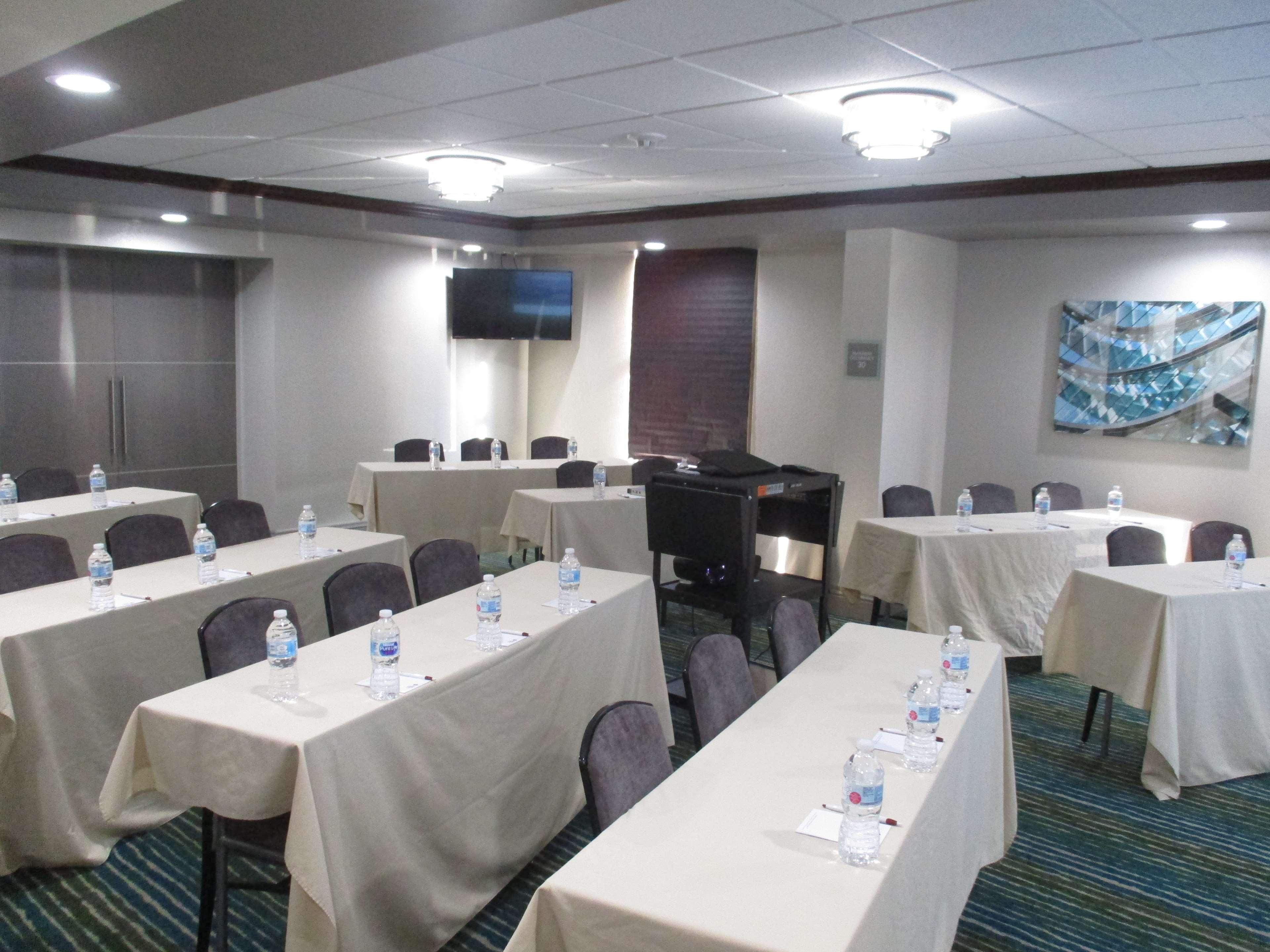 אוגדן Best Western Plus Canyon Pines מראה חיצוני תמונה